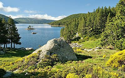 Hiking at Lac de Bouillouses in the French Pyrenees