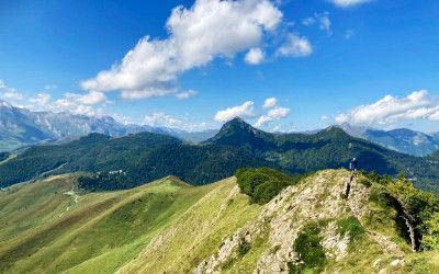 Hiking Le Soum de la Pène in the Pyrenees