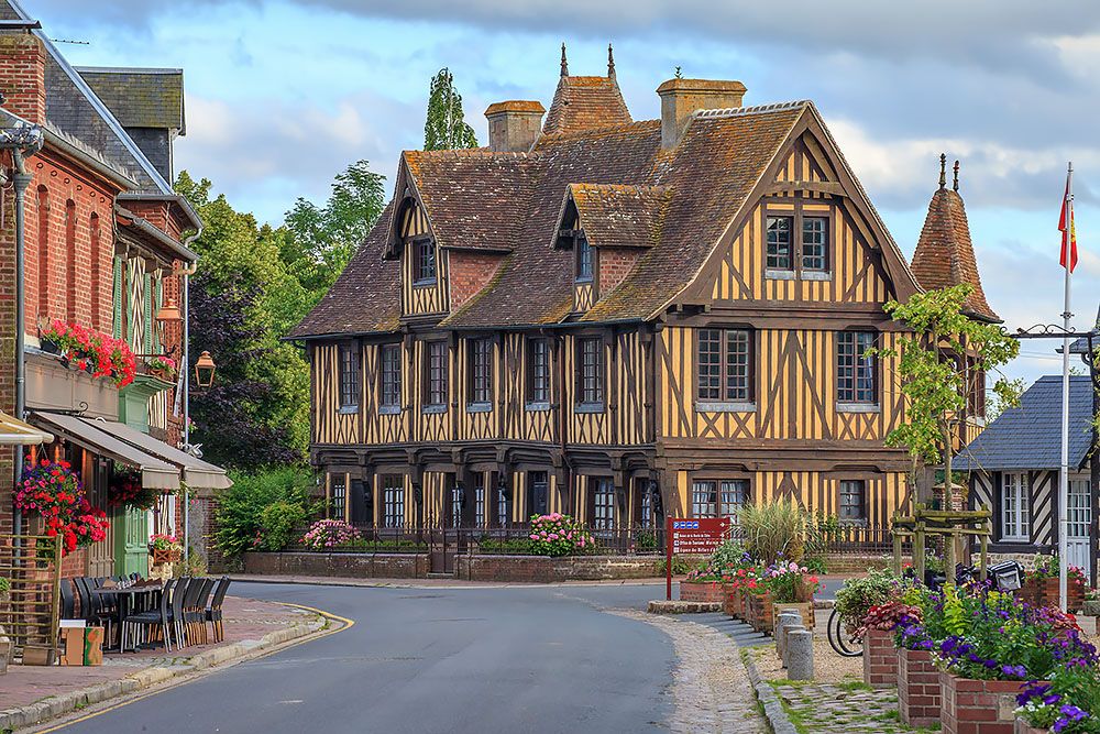 Half-timbered house in Beuvron-en-Auge